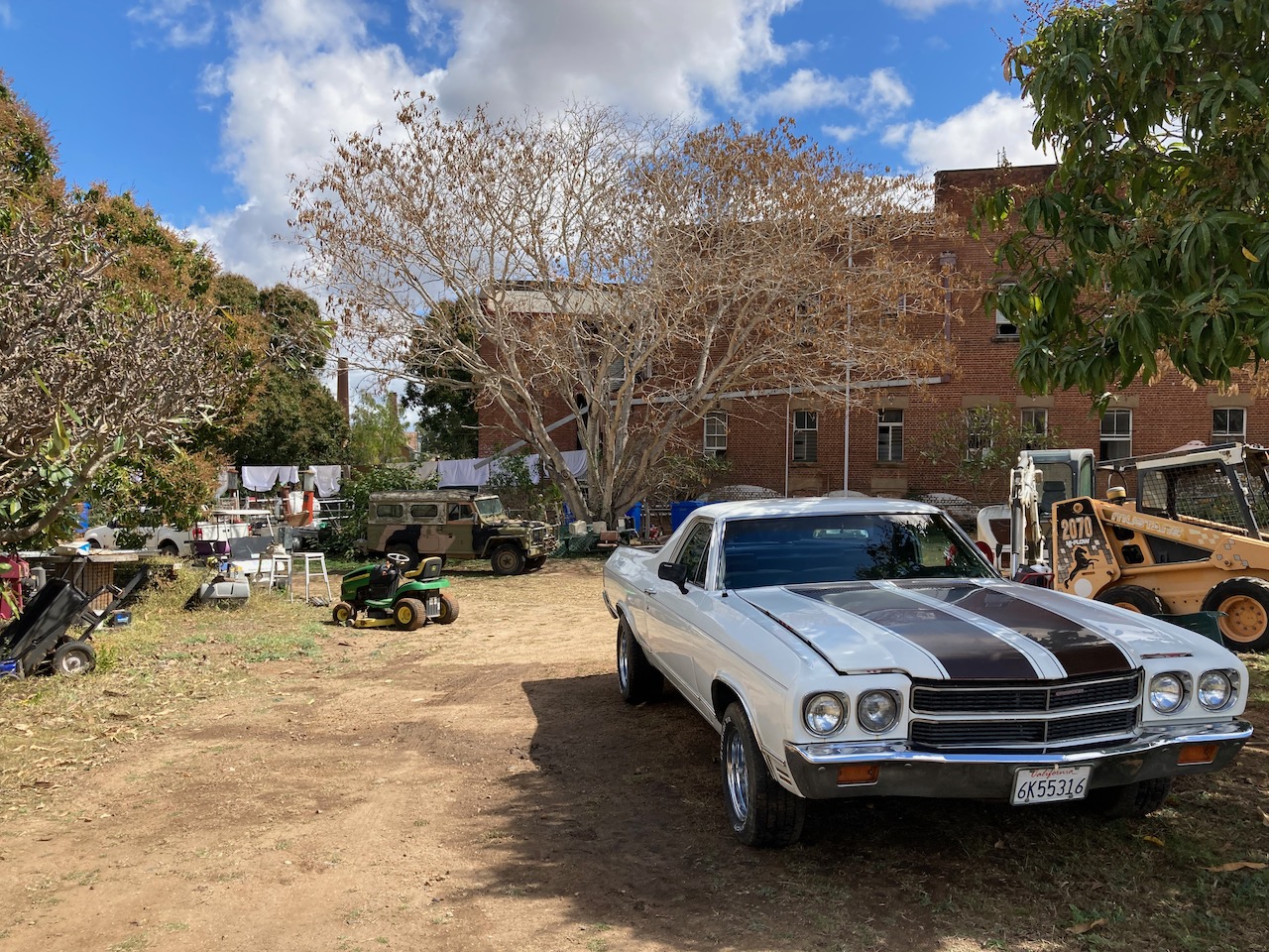 More old American cars